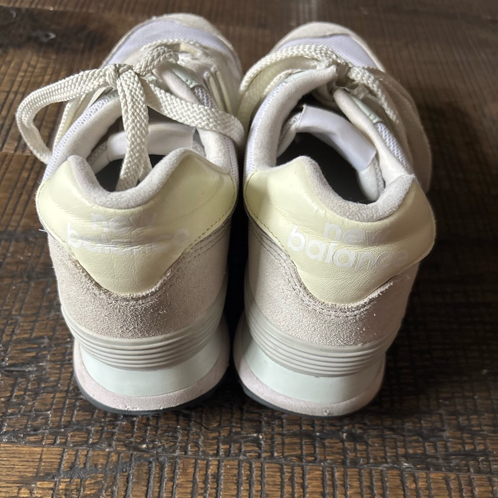 New Balance 574 Women’s 5 Nimbus Cloud + Summer Fog Sneakers, 9 - Picture 4 of 7